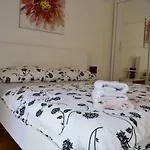 Apartman Apartments Sunshine & Smile