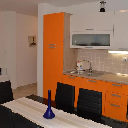 Apartments Sunshine & Smile Apartman