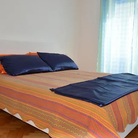 Apartments Sunshine & Smile Apartman